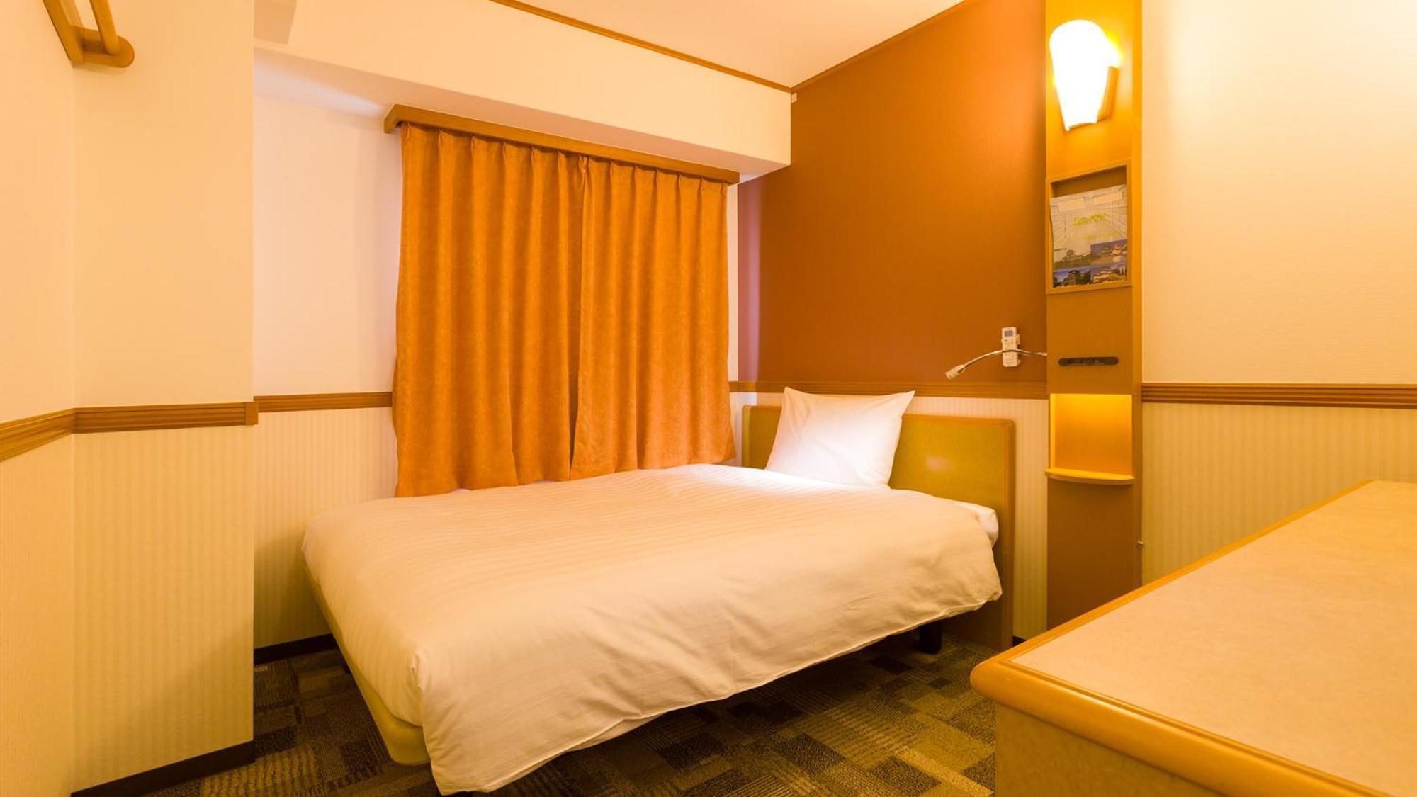 Toyoko Inn Takamatsu Hyogomachi Стая снимка