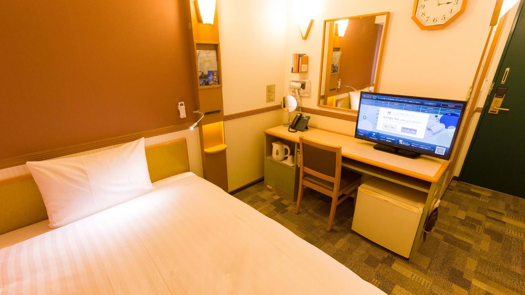 Toyoko Inn Takamatsu Hyogomachi Стая снимка